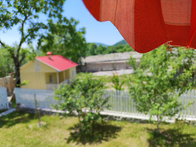 Baş Kəldək Qonaq Evi — Şəki rayonunda gözəl dağ mənzərəsi